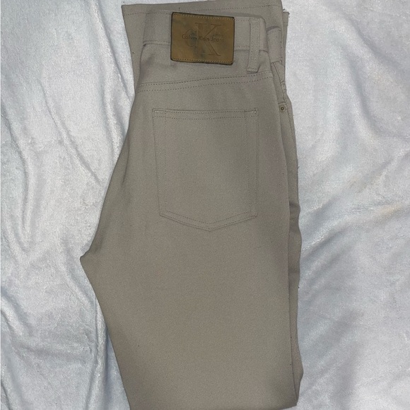 Calvin Klein Women’s Jeans - Picture 2 of 2
